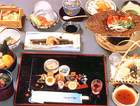選び抜かれた素材を使った
四季の料理